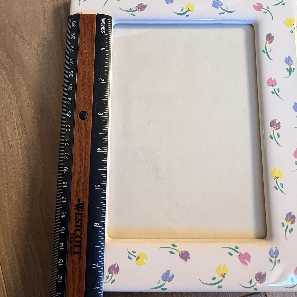 Vintage Ceramic Floral Tulip Picture Frame White Pastel 4x6 Photo Tabletop Decor - Picture 7 of 10
